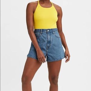 NWT Levi’s High Loose Shorts - Sz 26